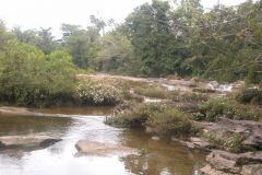 12-rocks-on-the-river